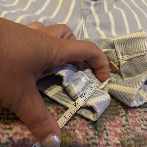 BDG super high rise foxy striped jean shorts- size 31- 100% cotton - Picture 7 of 9